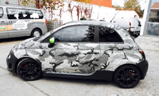 Automobil sa autografikom po meri