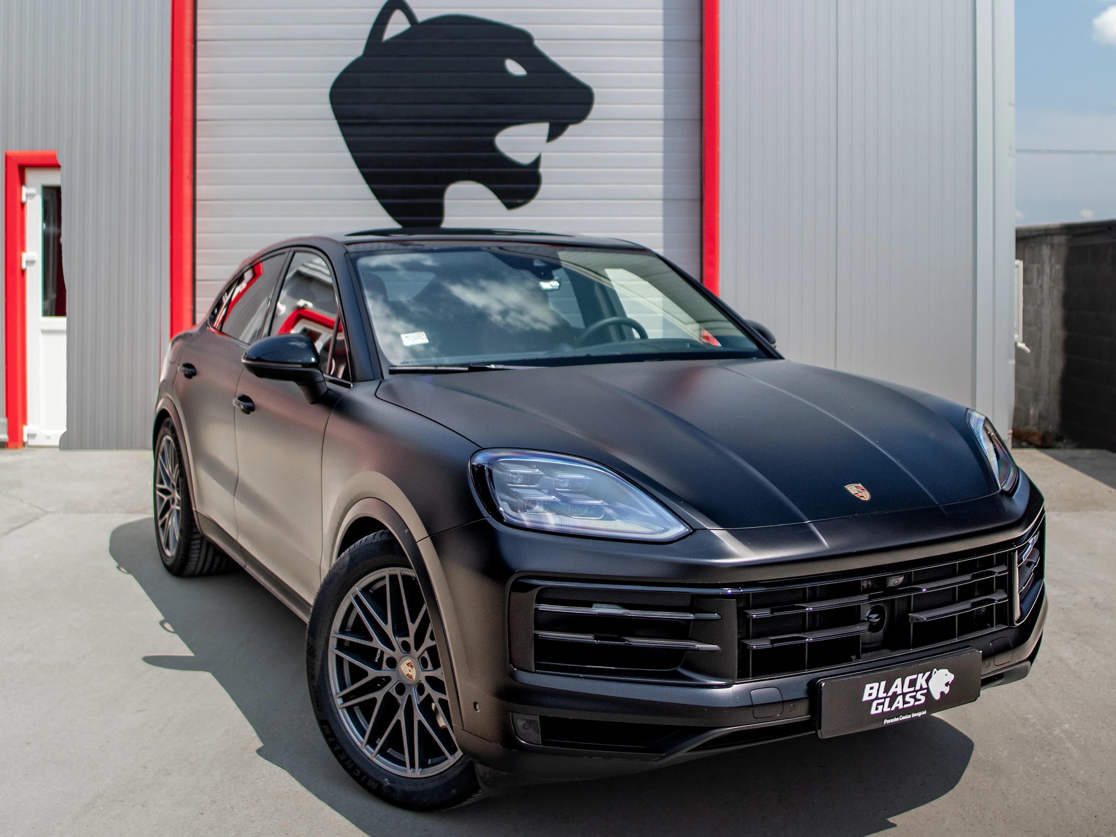 porsche cayenne satin